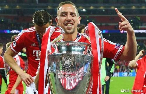 足坛最新爆料消息新闻报道,重磅转会、赛事动态及球星动向一览